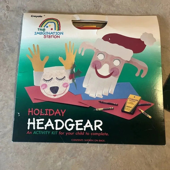 Crayola Vintage Imagination Station Activity Kits- Set of 2 Holiday Kits NIB - Picture 3 of 4